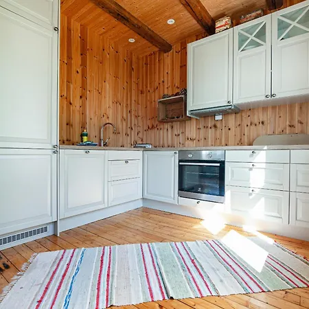 Holiday home Solbakken Ramberg