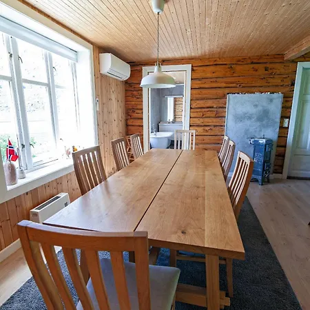 Holiday home Solbakken *